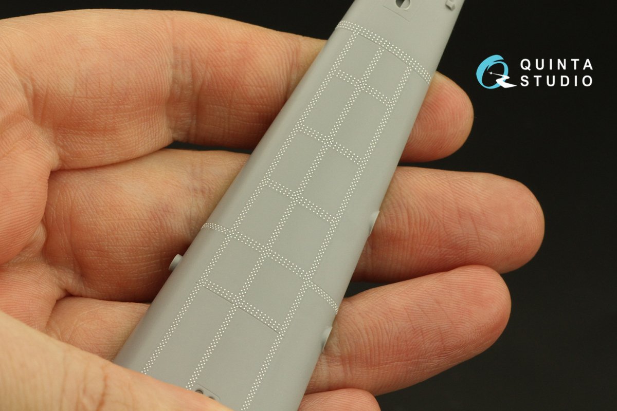 Quinta Studio QRV-032 Triple riveting rows (rivet size 0.15 mm, gap 0.6 mm, suits 1/48 scale), White color, total length 4.4 m/14 ft – Bild 4