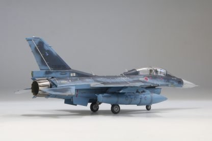 Fine Molds FP49 JASDF F-2B Fighter 1/72 – image 5