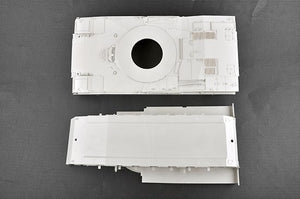 Trumpeter 00927 US M1A2 SEP MBT 1/16 – image 8
