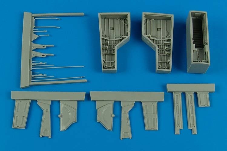 Aires 4584 T-28 Trojan wheel bay 1/48 Roden