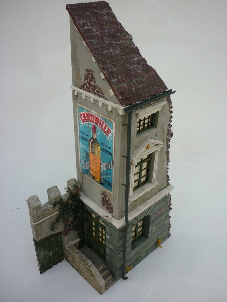 RT-Diorama 35228 Old Mansion 1/35 – immagine 10