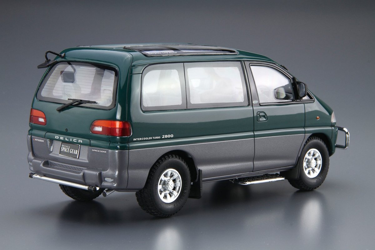 Aoshima 05667 Mitsubishi PE8W Delica Space Gear &amp;#39;96 1/24 – imagen 3