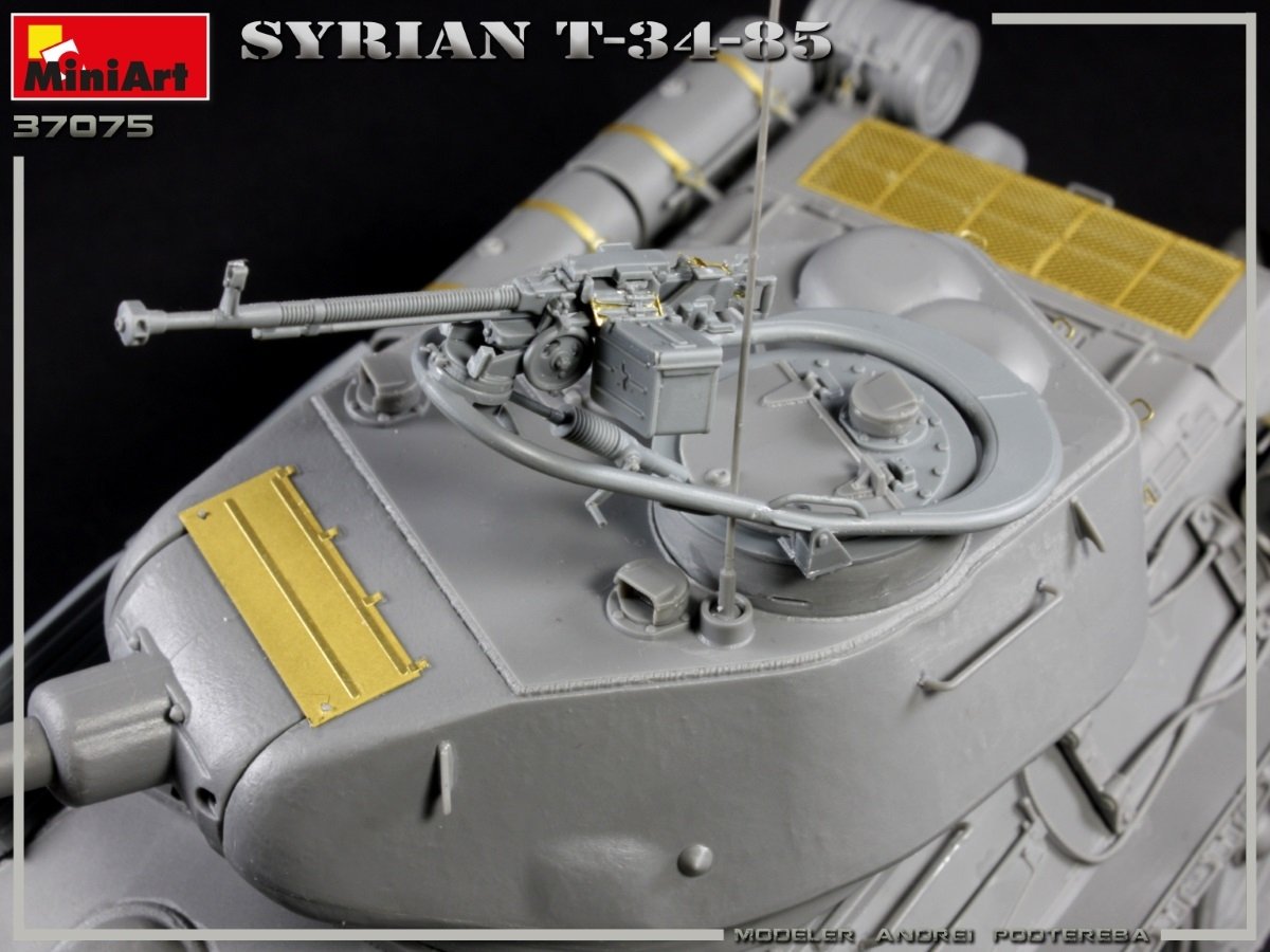 MiniArt 37075 SYRIAN T-34/85 1/35 – imagen 6