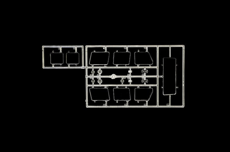 Italeri 3640 MERCEDES BENZ G230 1/24 – imagen 4