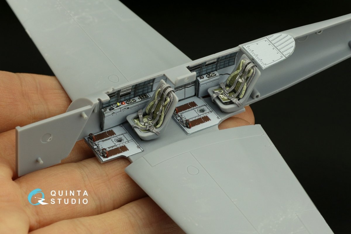 Quinta Studio QD48019 Yak-52 3D-Printed &amp;amp; coloured Interior on decal paper (ARK) 1/48 – imagen 8