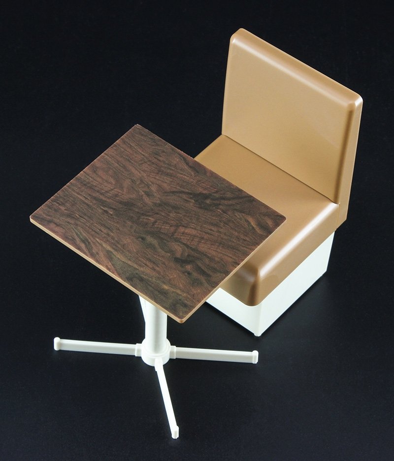 Hasegawa TF945 Woodgrain finish (walnut) – image 2