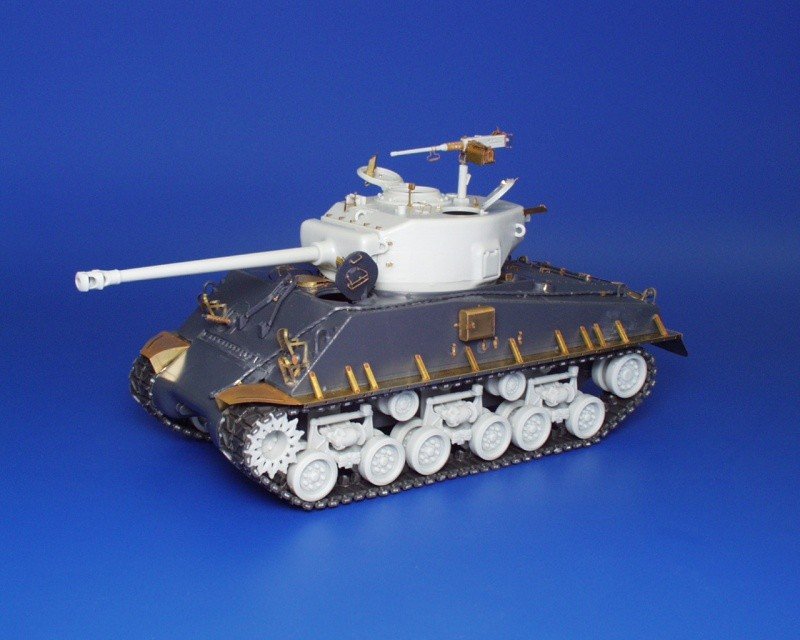 Eduard 35377 M-4A3E8 Sherman 1/35 Dragon – immagine 3