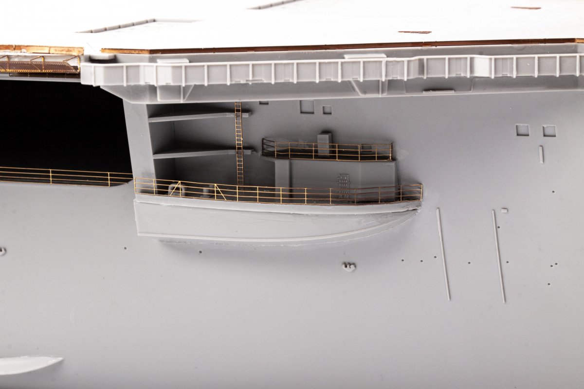 Eduard 53283 USS Constellation CV-64 partie 3 - rambardes et filets de sécurité TRUMPETER 1/350 – image 4
