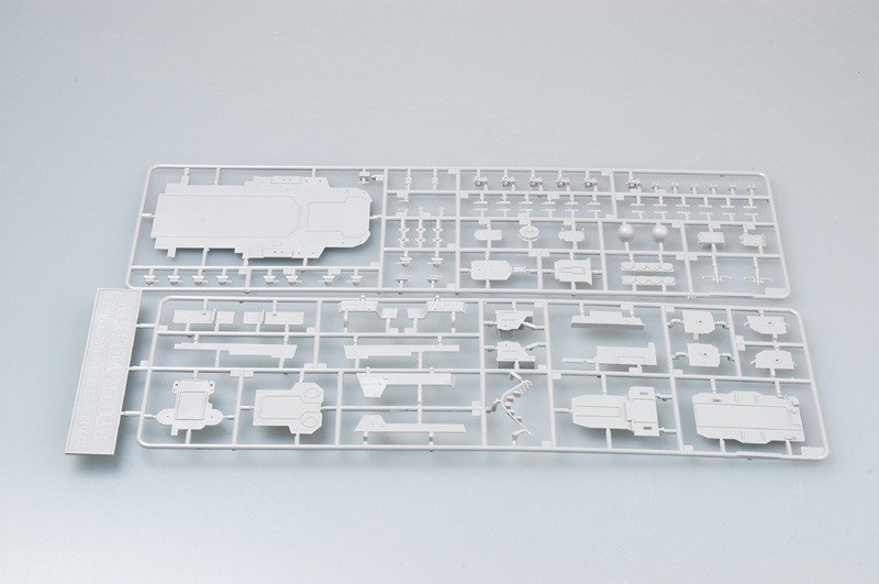 Trumpeter 04522 Russian Cruiser Pyotr Velikiy 1/350 – imagen 5