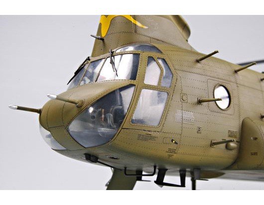 Trumpeter 05104 CH-47A CHINOOK 1/35 – Bild 5