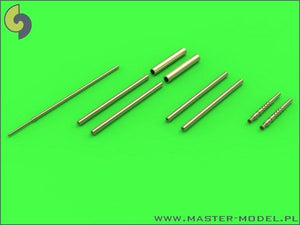 Master AM-32-064 Fw 190 A6 armament set (MG 17 barrel tips, MG 151 barrels, MG 151 fairings) &amp;amp; Pitot Tube 1/32