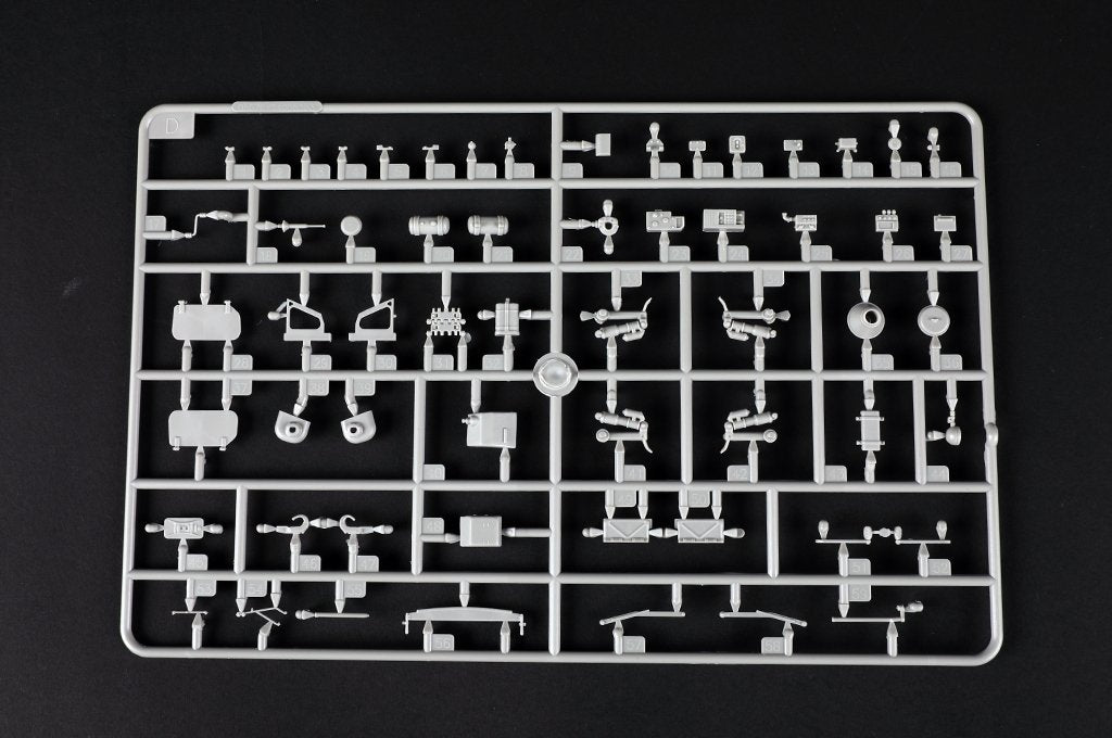 Trumpeter 09605 Russian 9P149 Launching Vehicle w/9K114 Shturm-S ATGM system 1/35 – imagen 14