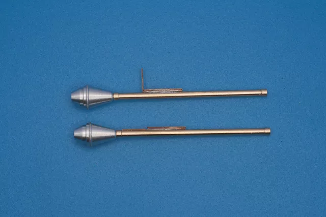 RB Model 35A17 Panzerfaust 30M 1/35 – imagen 2