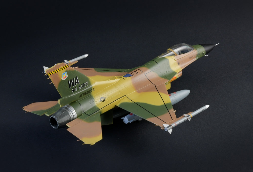 Italeri 35105 F-16C Fighting Falcon - WAR THUNDER 1/48 – immagine 16