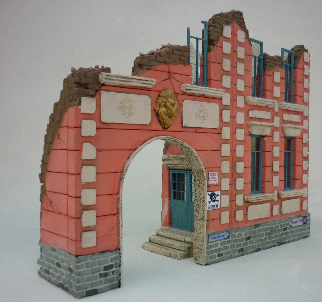 RT-Diorama 35223 Bombed out Houses 1/35 – imagen 5
