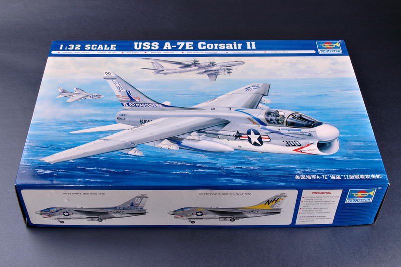 Trumpeter 02231 USS A-7E Corsair II 1/32