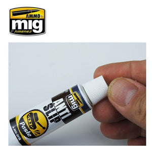 Pâte antidérapante Ammo of Mig 2035 - Couleur marron pour maquettes au 1/35 – image 10