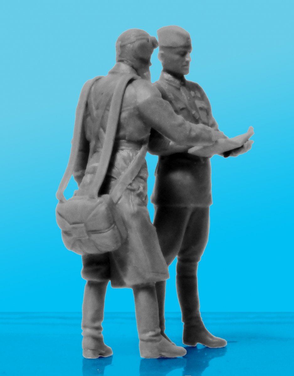 ICM 32102 VVS RKKA Pilots 1939-1942 3 figures 1/32 – Bild 2
