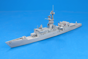 AFV Club SE70002 Frégate de classe Knox FF-1073 Robert E. Peary Marine de la République de Chine 932 (Taïwan) 1/700 – image 2