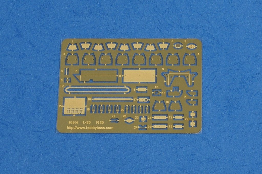 Hobby Boss 83809 Befehlsfahrzeug auf Fgst. Pz.Kpfw.35 R 731(f) 1/35 – Bild 7