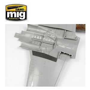 Ammo of Mig 2034 ANTI-SLIP PASTE - BLACK COLOR FOR 1/72 &amp;amp; 1/48 – image 14
