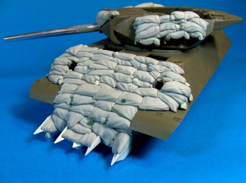 Panzer Art RE35-175 “Heavy” sand armor for M10 “Wolverine” tank destroyer 1/35 – immagine 3
