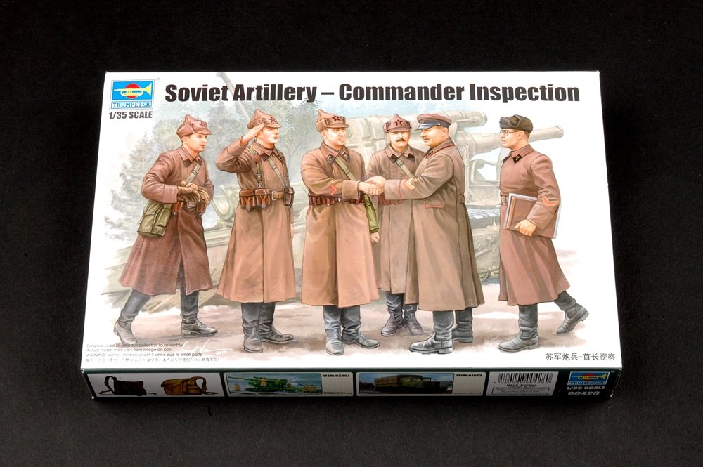 Trumpeter 00428 Soviet Artillery - Commander Inspection 1/35 – imagen 3