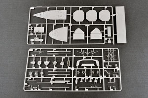 Trumpeter 05628 German Navy Aircraft Carrier DKM Peter Strasser 1/350 – imagen 5