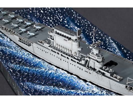 Trumpeter 05728 USS Essex CV-9 1/700 – imagen 6