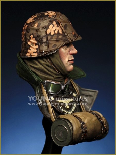 Young Miniatures YM1889 WWII German Feldgendarmerie 1/10 – imagen 3