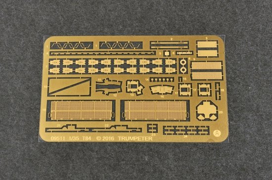 Trumpeter 09512 Char de combat principal ukrainien T-84BM Oplot (1/35) – image 15