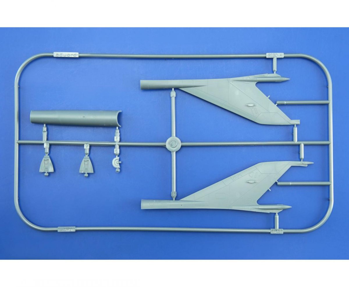 Eduard 84128 MiG-21MFN 1/48 – zdjęcie 11
