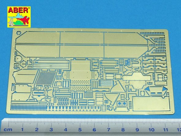 Aber 35112 Sd.Kfz. 138/2 Hetzer wczesna i srednia wersja (DRA) 1/35 – Bild 2