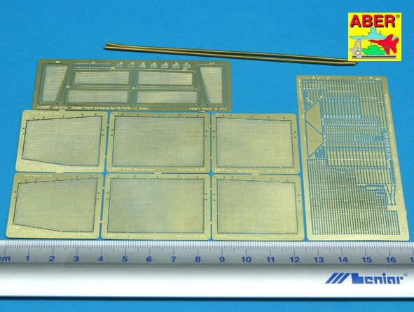 Aber 48021 German medium tank Pz.Kpfw. IV, Ausf. J (also Stug IV late, Jagdpanzer IV A) - vol. 5 - additional set - side mesh skirts 1/48 – imagen 2
