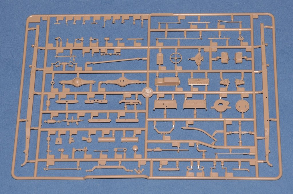 Hobby Boss 83886 Russian ZIS-5B Truck 1/35 – imagen 9