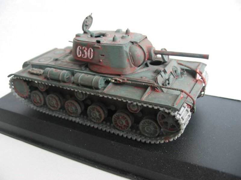 PST 72035 KV-1C Heavy Tank 1/72 – zdjęcie 2