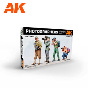AK Interactive AK35015 PHOTOGRAPHES (DIFFÉRENTES ÉPOQUES) 1/35