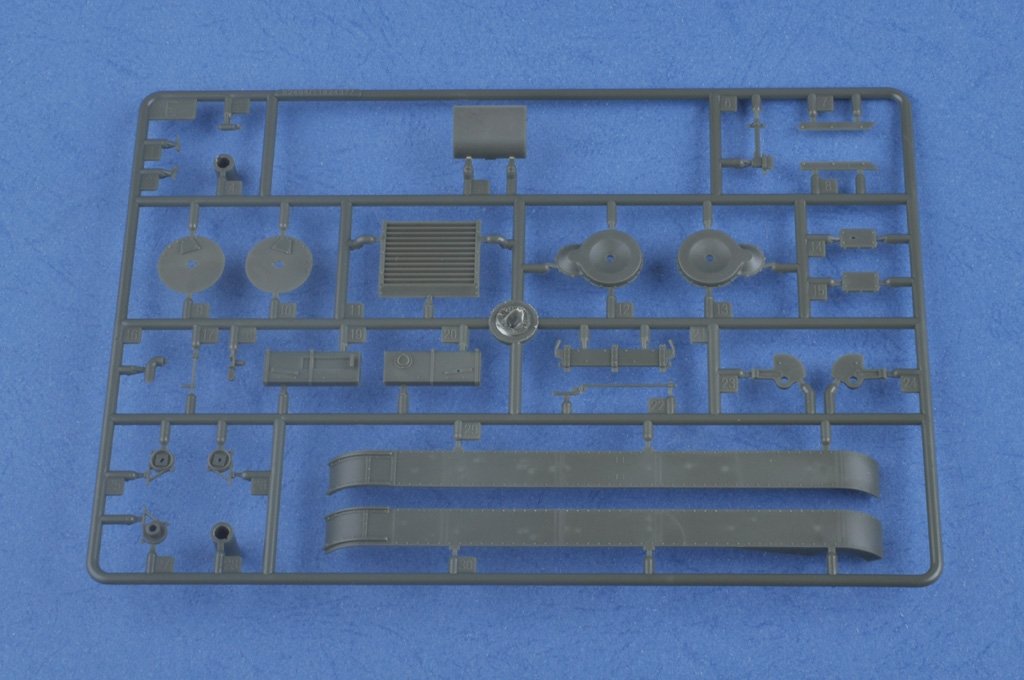 Hobby Boss 82499 Soviet AT-1 Self Propelled Gun 1/35 – imagen 7