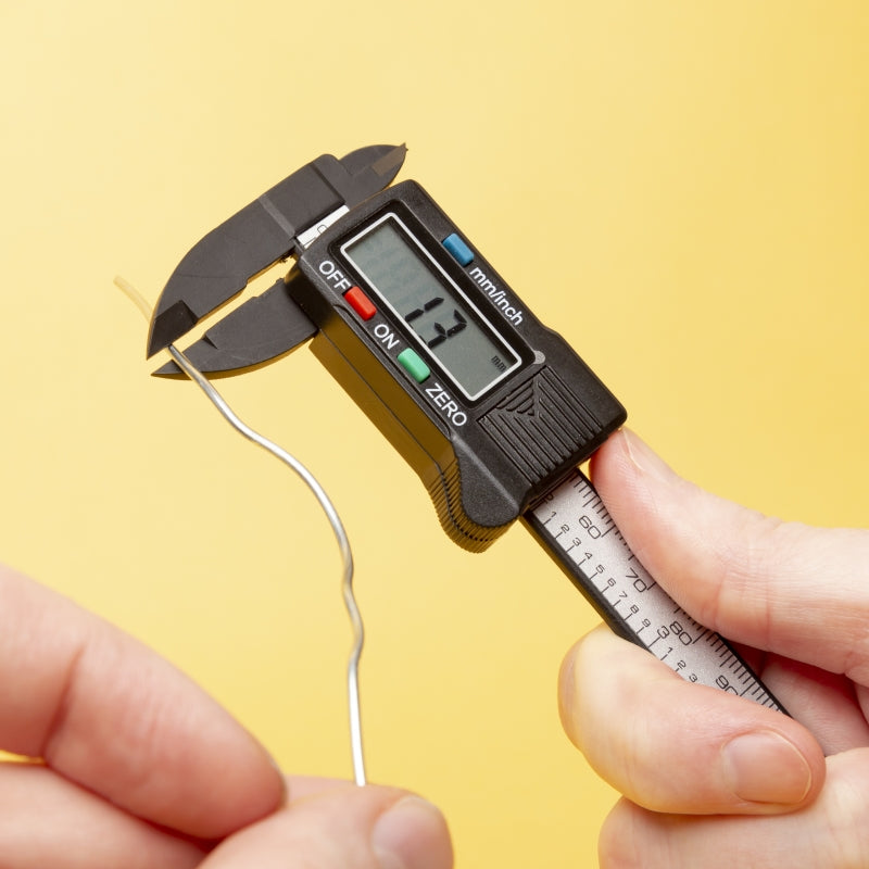 Modelcraft PGA1001 Plastic Digital LCD Caliper (100mm) – imagen 3
