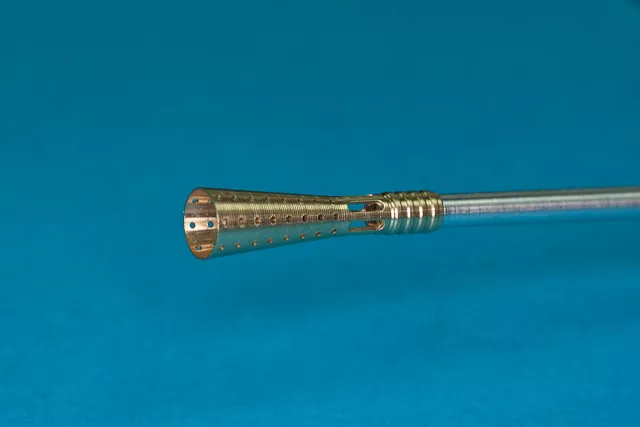 RB Model 35B105 5.5cm Flak barrels Used in prototype of E-50 &amp;quot;Flakpanzer&amp;quot; Set include 2 complete barrels 1/35 – Bild 2
