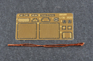 Trumpeter 09599 2S25 Sprut-SD Char léger amphibie 1/35 – image 10