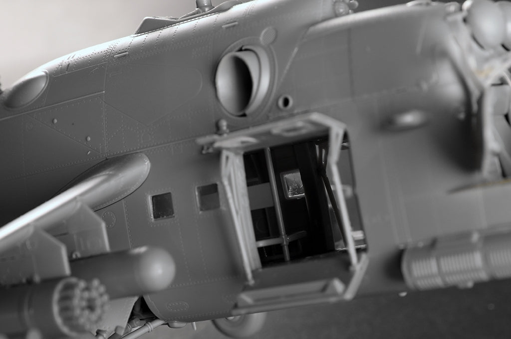 Trumpeter 05829 Mi-24P Hind-F 1/48 – zdjęcie 13
