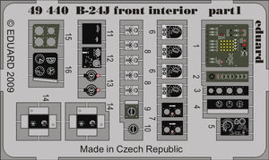 Eduard 49440 B-24J intérieur avant 1/48 Revell