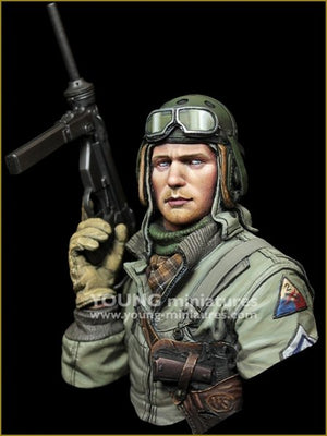 Young Miniatures YM1881 US Tank Crew WWII HELL ON WHEELS 1/10 – immagine 2