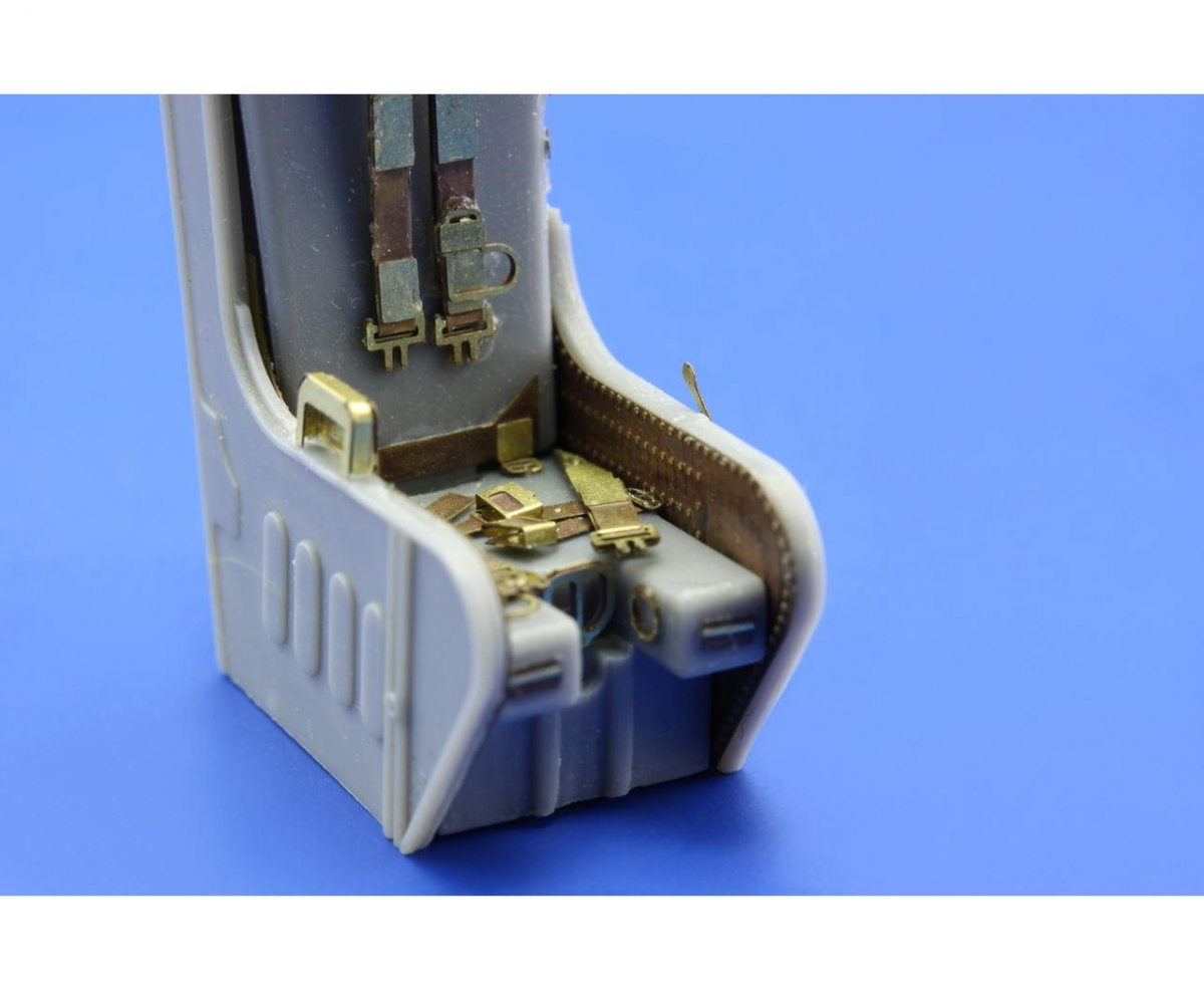 Eduard 32724 A-4E Escapac IA-1 seatbelts 1/32 Trumpeter – zdjęcie 5