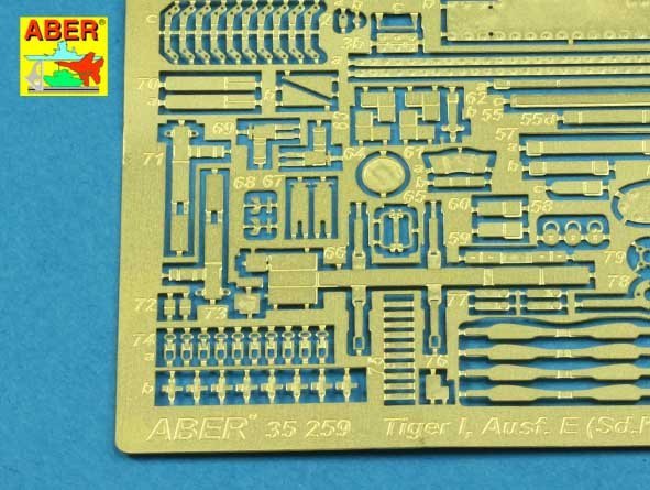 Aber 35259 Sd.Kfz.18 Pz.Kpfw.VI Ausf.E Tiger I (s.PzAbt. 501 in Tunisia) 1/35 – imagen 8