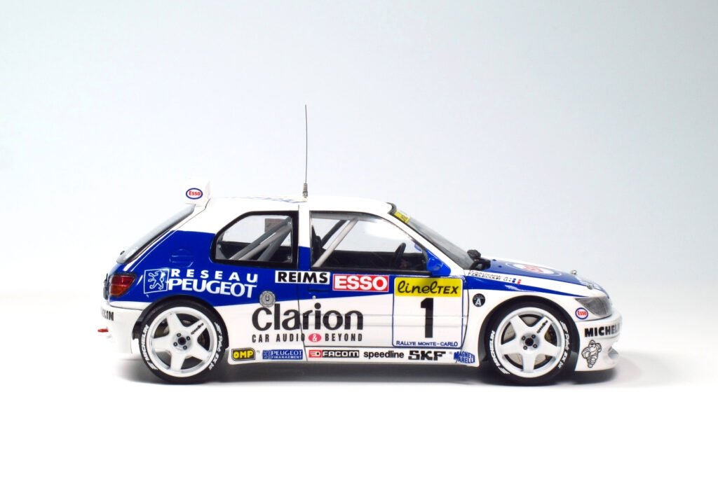 NuNu PN24009 Peugeot 306 MAXi ’96 MONTE CARLO RALLY 1/24 – imagen 4