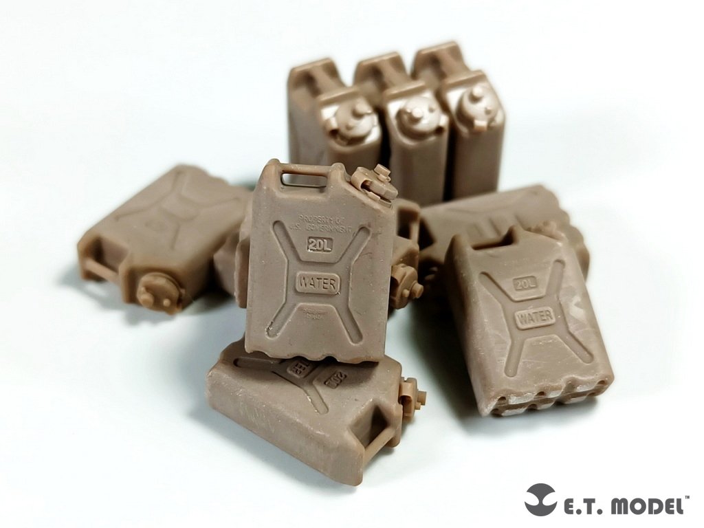 E.T. Model P35-241 US ARMY 20L WATER CANS SET(3D Printed) 1/35 – zdjęcie 3