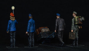 MiniArt 38010 German Train Station Staff 1930-40 1/35 – imagen 3