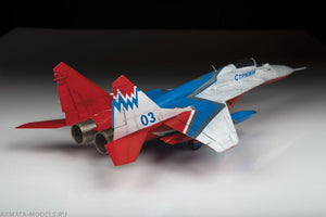 Zvezda 7310 MiG-29 &amp;quot;Swifts&amp;quot; Aerobatic Team 1/72 – immagine 4